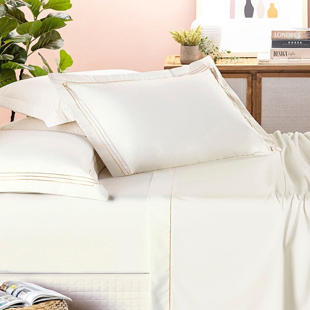 Jogo Cama Lençol Trivio Casal 400 Fios Bordado Fronhas Aba Americana 4 Peças Palha