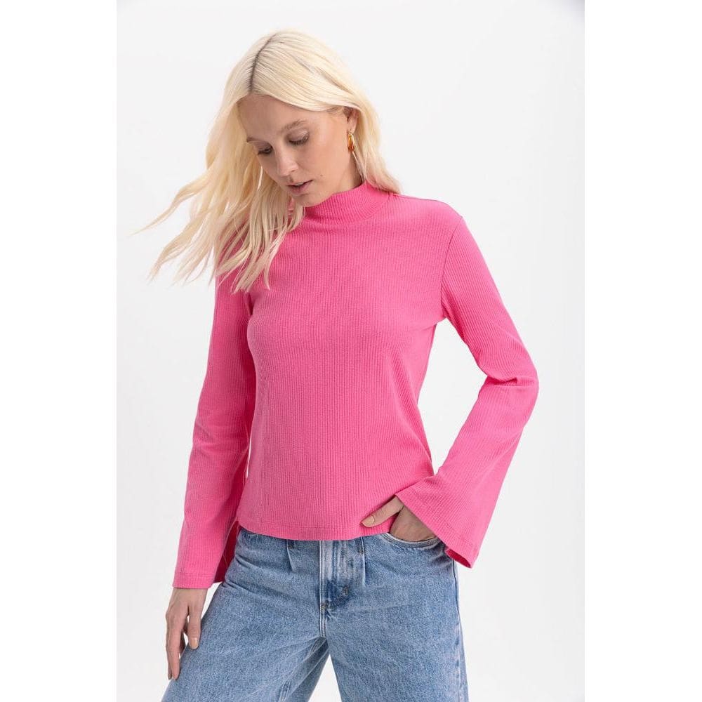 Blusa feminina em ribana essendi