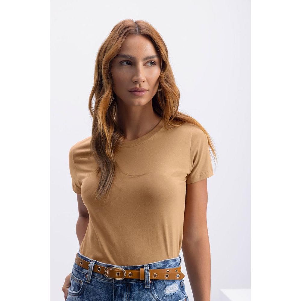 Blusa feminina em malha Essendi Blusa feminina em meia malha Essendi