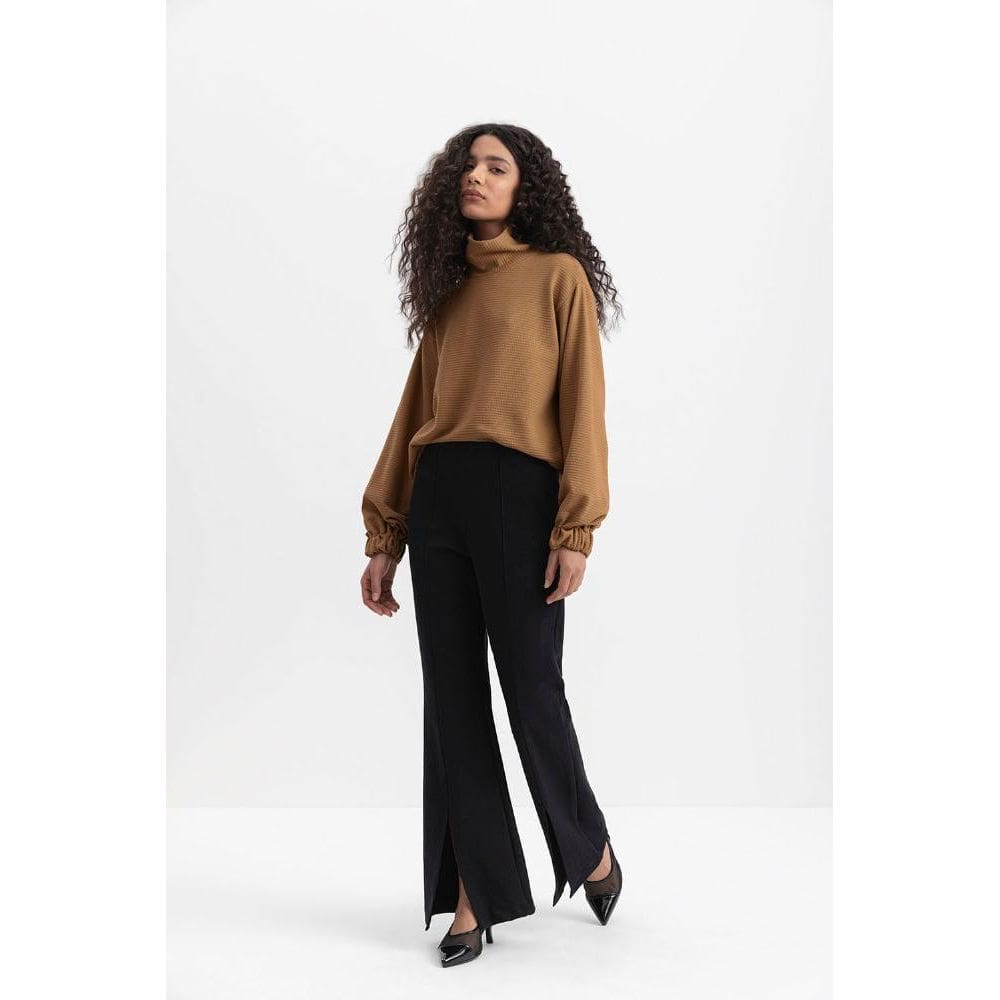 Blusa feminina gola alta essendi