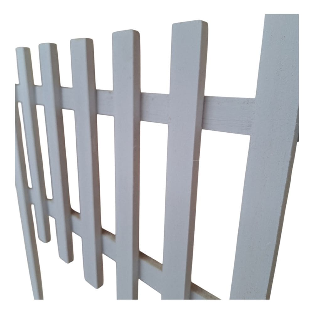 Cerca De Eucalipto Branca 30x50 Cm Classica