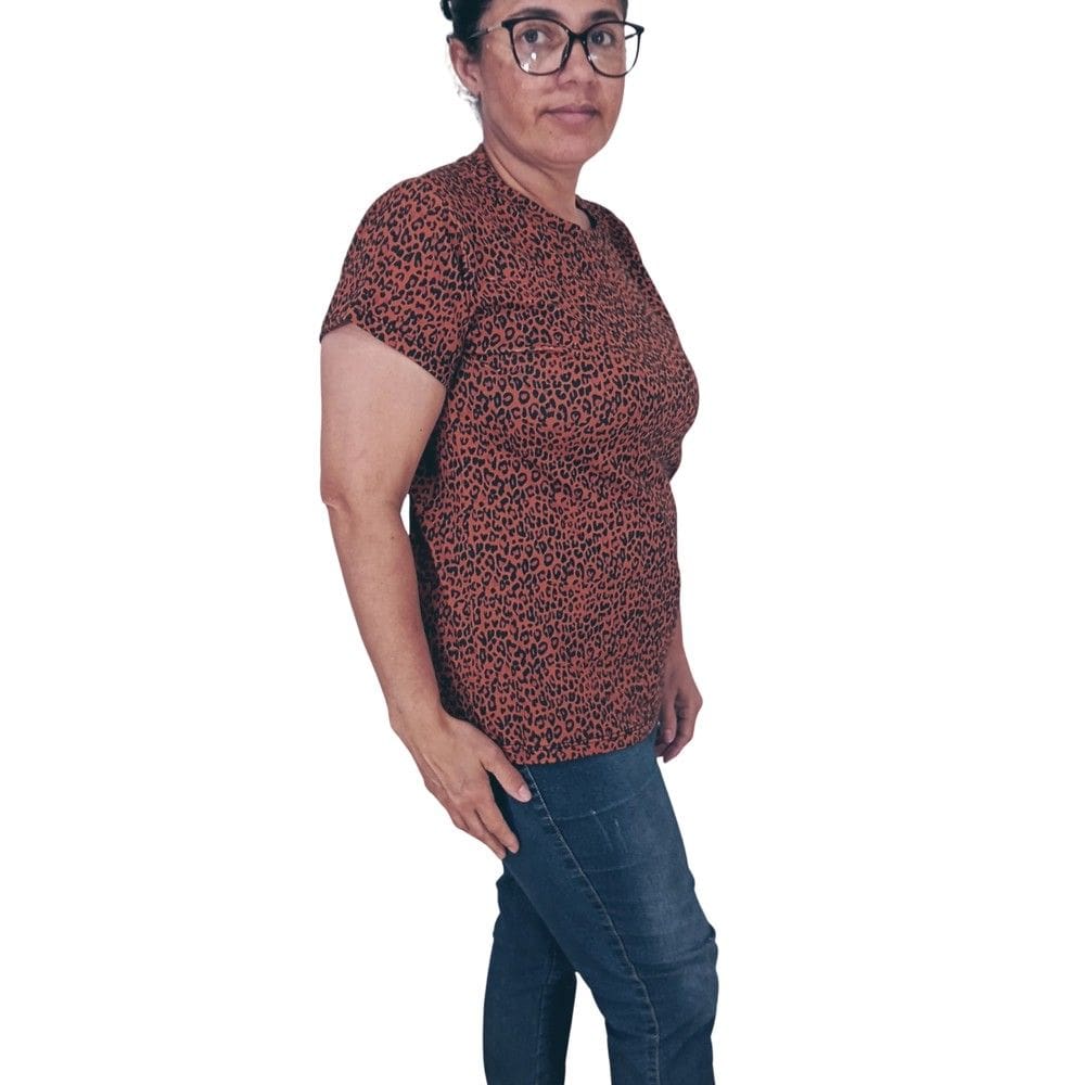 Blusa Feminina Manga Curta Estampada em Viscose e Elastano - Conforto e Estilo