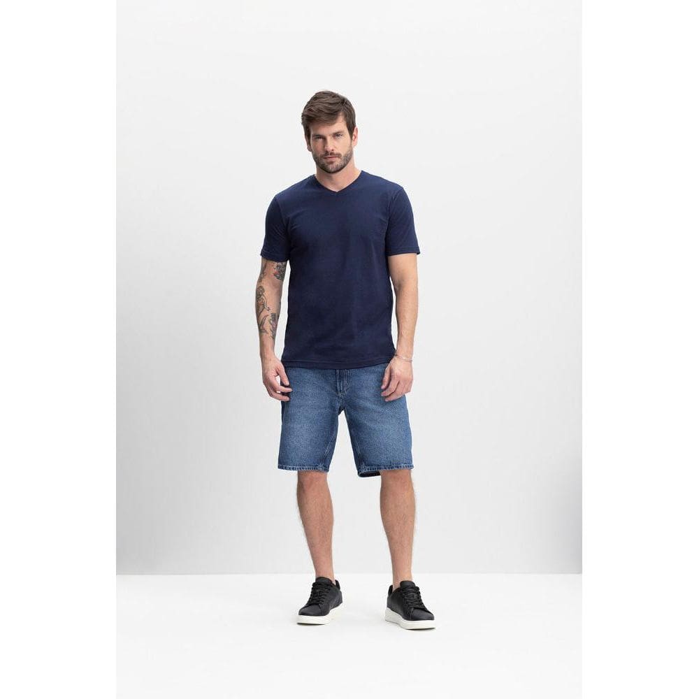 Camiseta masculina em malha Essendi Camiseta masculina em meia malha Essendi