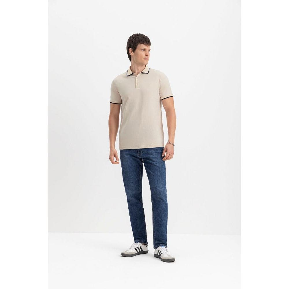 Camisa polo masculina em malha essendi