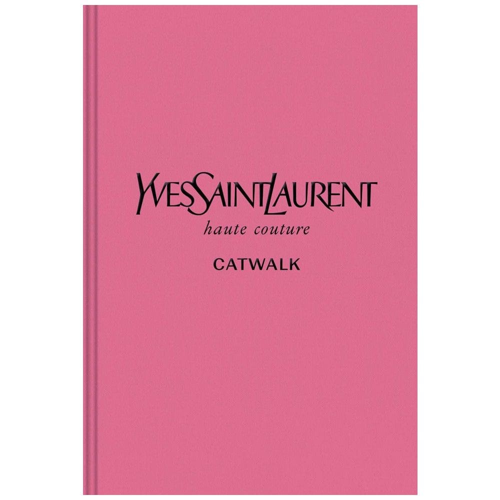 Yves Saint Laurent As coleções completas de alta costura, 19622002 Passarela, Capa Dura em Inglês, 632 Paginas, Rosa