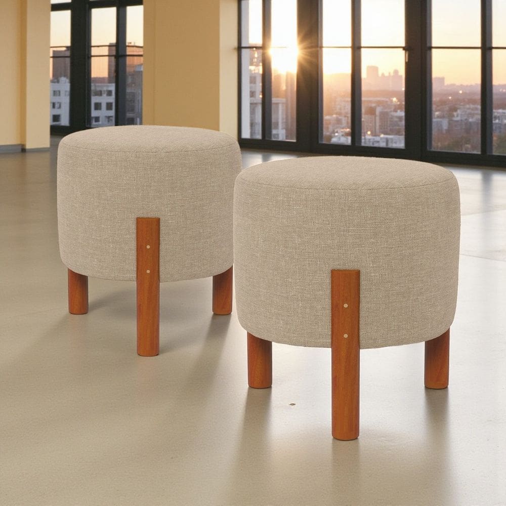 Kit 2 Puffs Sala Redondos Eros Linho Banqueta Pés Madeira Retrô Decorativo