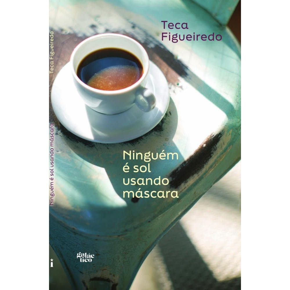 Ninguém é sol usando máscara