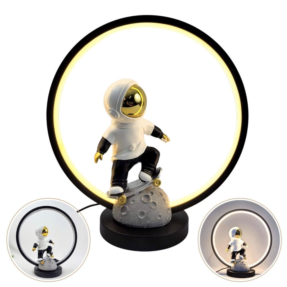 Abajur Astronauta Skate Luminária De Mesa 33X31X14Cm