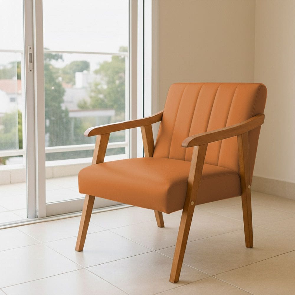 Poltrona Decorativa com Braço em Madeira Maciça Livia Courino Caramelo