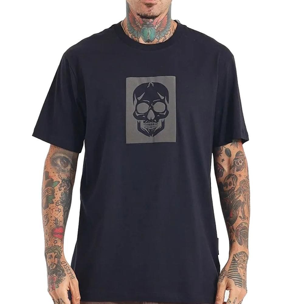 Camiseta MCD Caveira Vazada SM26 Masculina Preto