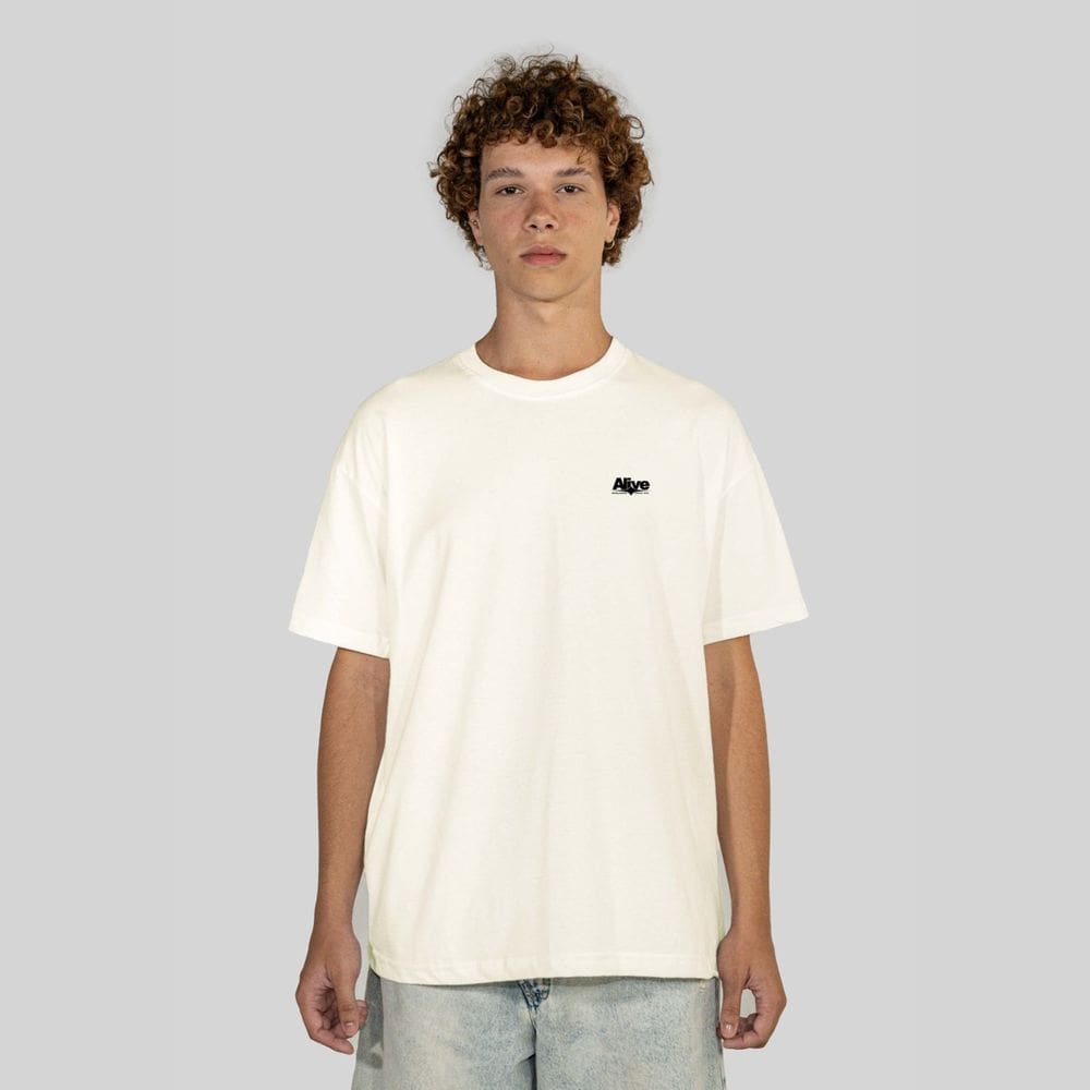 Camiseta Alive Clássica Clean Off White