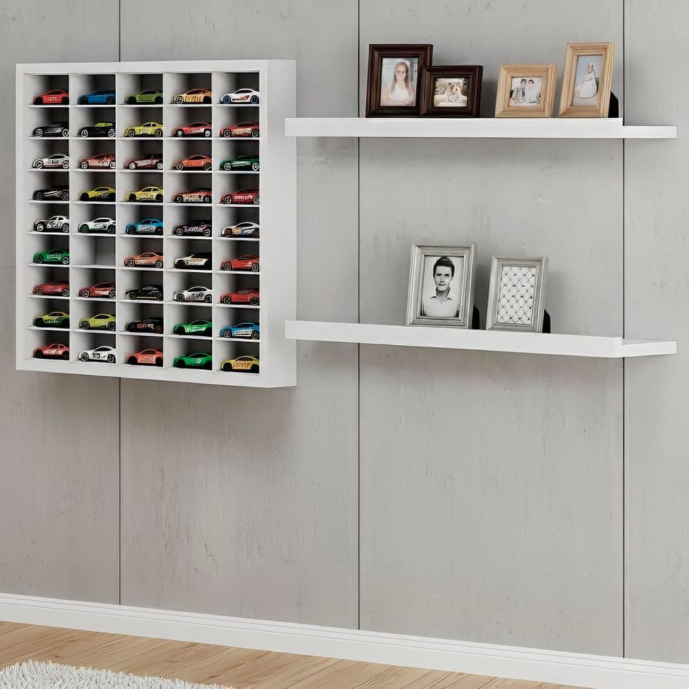 Conjunto Estante para Miniaturas com 2 Porta Quadros Branco