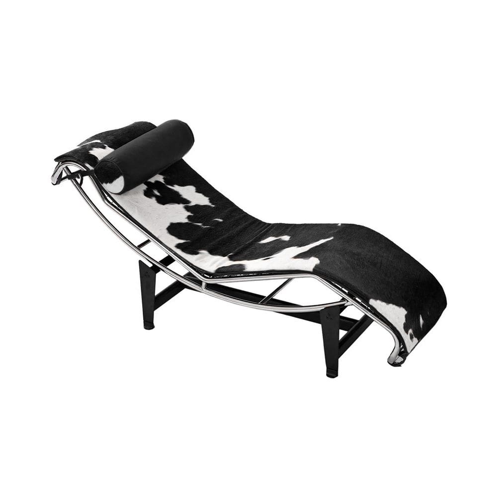 Chaise Lc-4 Cromada em Couro Vaquejado Preto e Branco