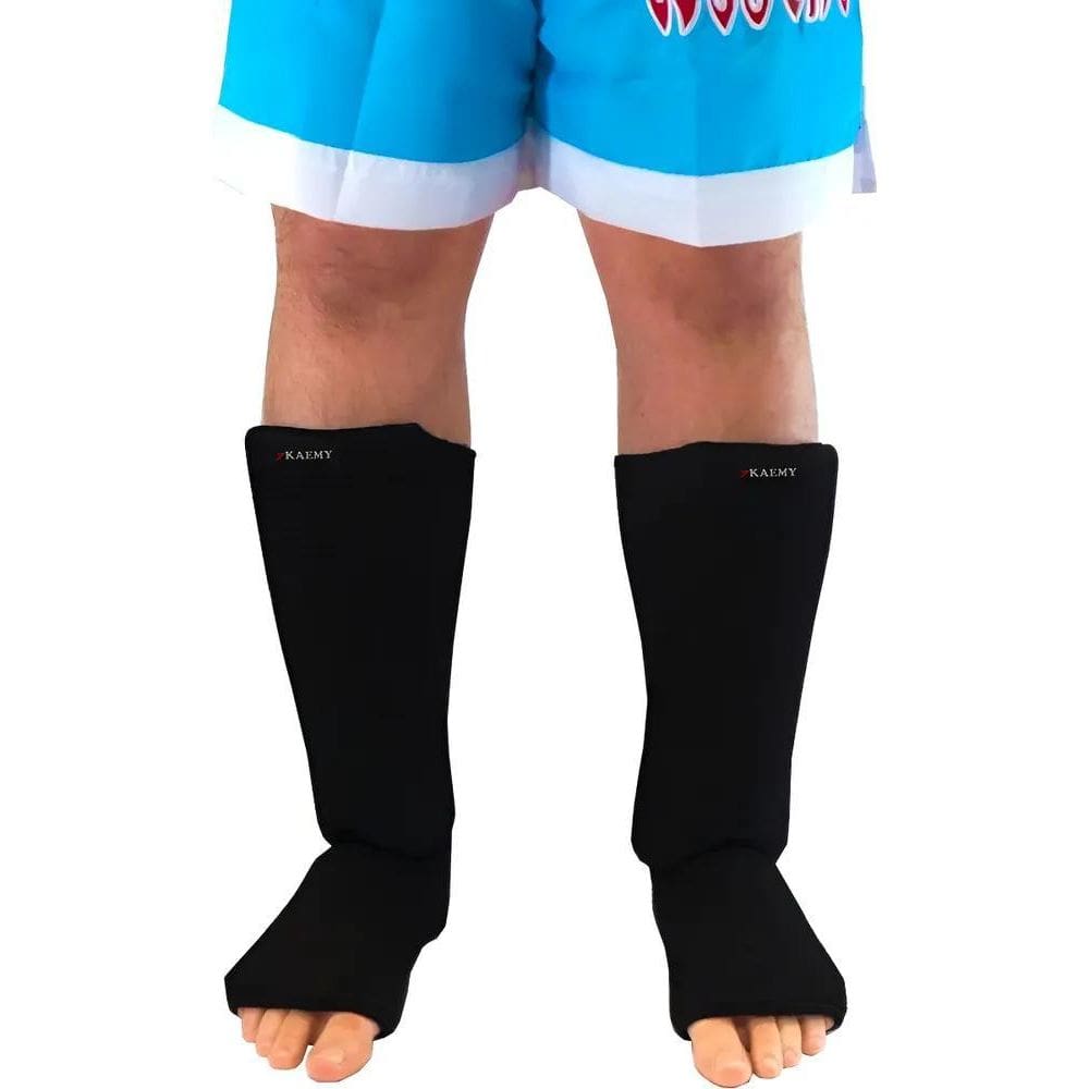 Caneleira Kaemy Muay Thai Par Com Protetor Preto P