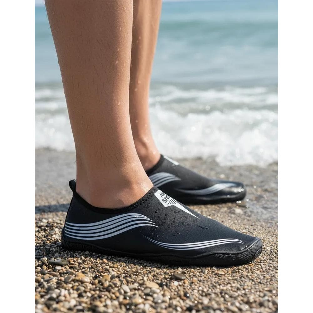 Sapatilha Neoprene Aquatica Tenis Hibrido Vers Preto-Branco