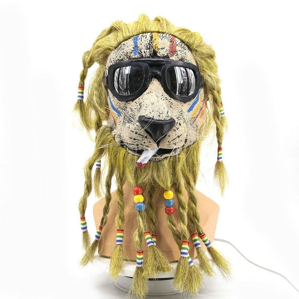 Máscara de cabeça de animal Angry Lion com óculos de sol em resina 45x25cm