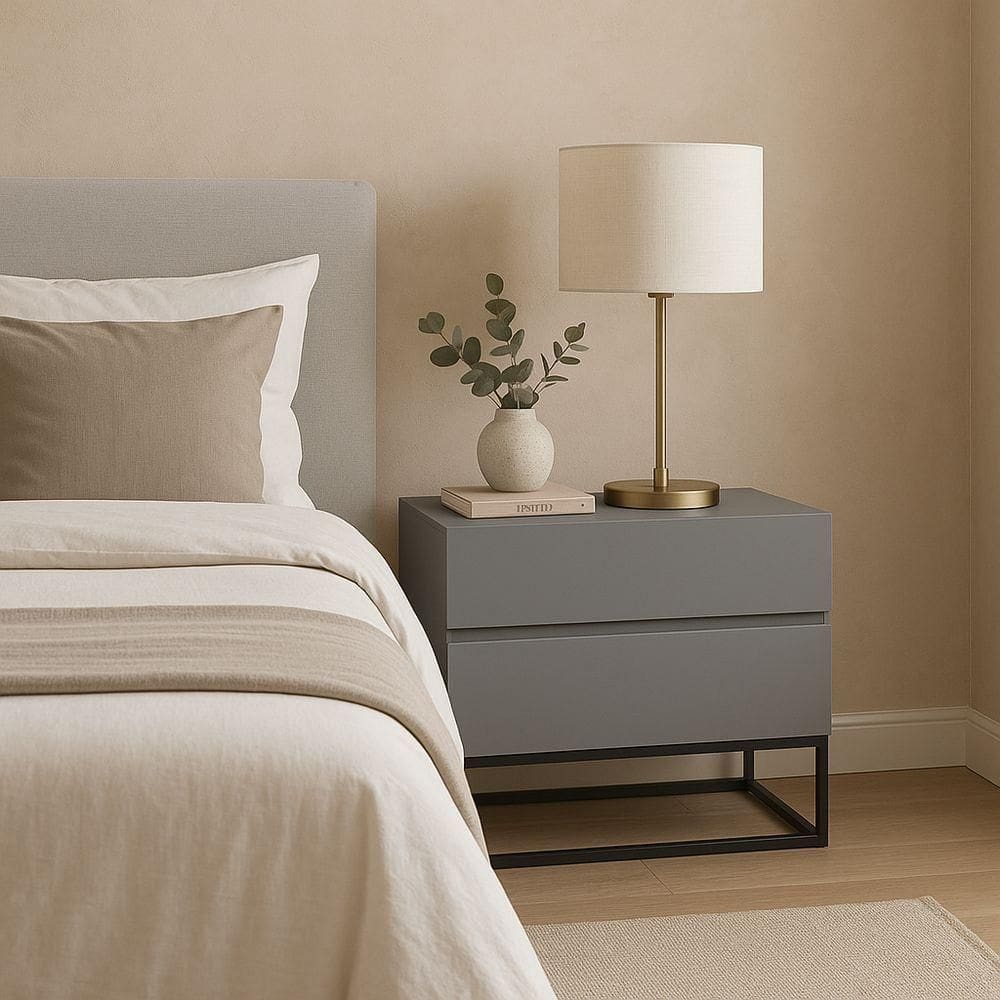 Mesa De Cabeceira Industrial 60cm Base Preto Pé De Ferro Cinza