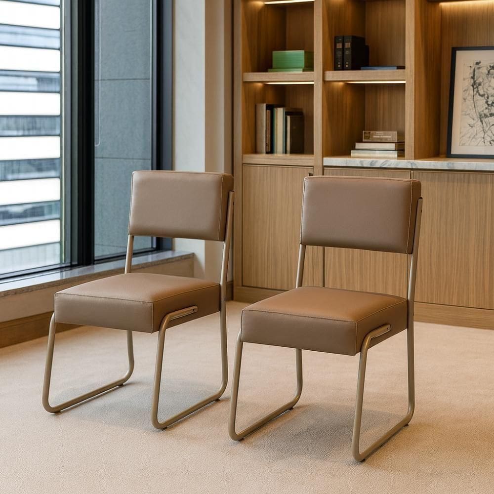 Kit 2 Cadeiras Decorativa Sala De Estar Cozinha Jantar Flórida Couro Sintético Bege Tubo Champagne