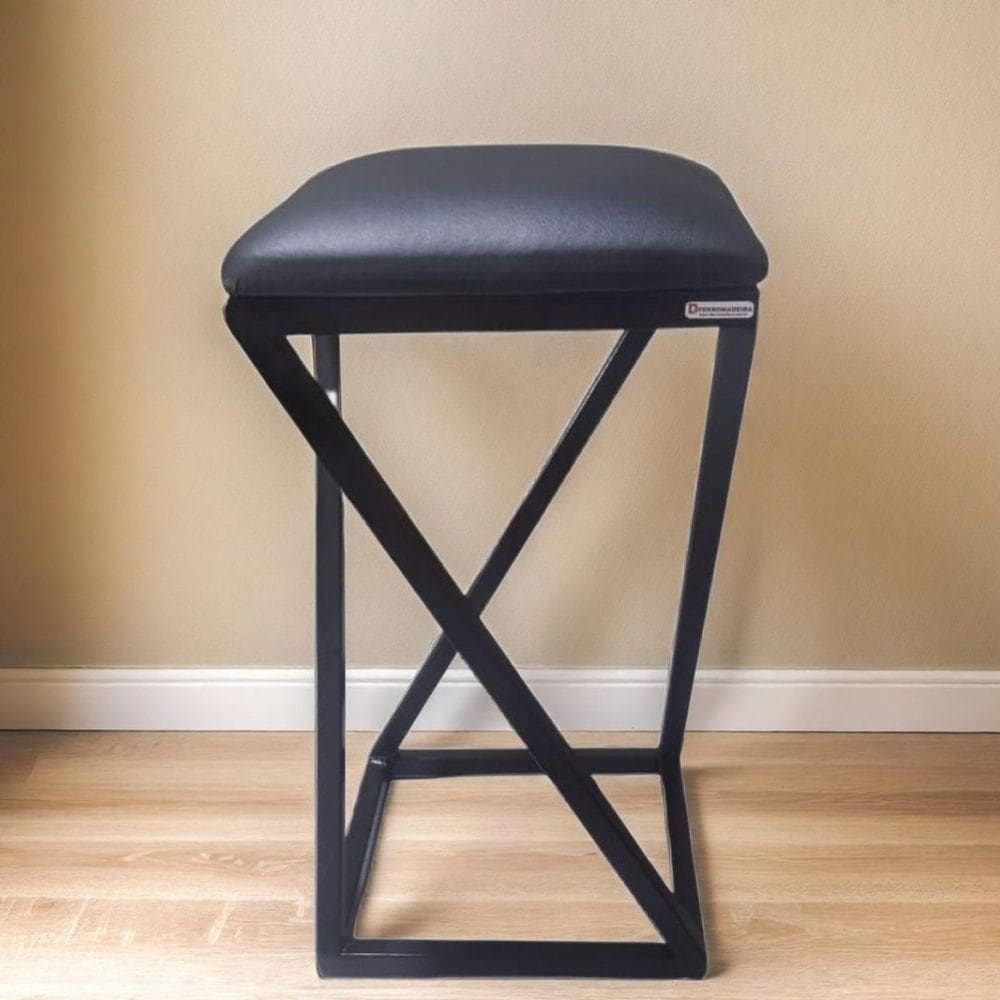 Banqueta Industrial Estofado E Metalon Preto