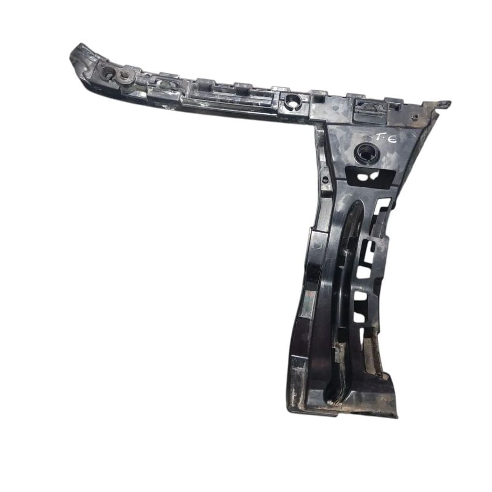 Guia Suporte Parachoque Traseiro Esquerdo C180 2015