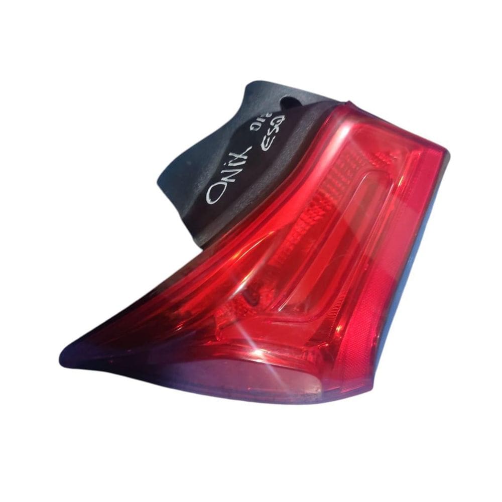 Lanterna Esquerda Chevrolet Onix 2017 A 2019 52134656