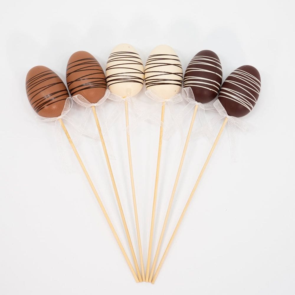 Kit 12 Ovos de Páscoa Enfeite Decorativo Chocolate com Haste