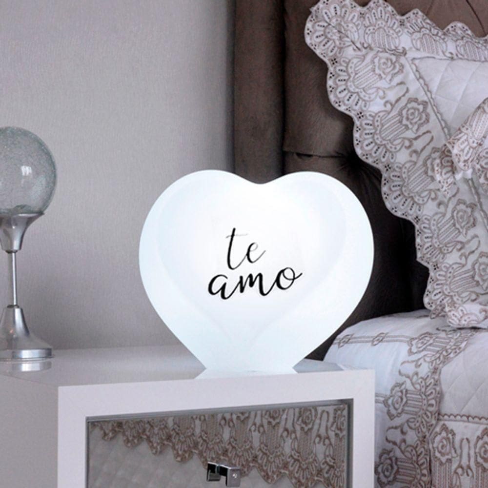 Luminária Led Coração: Iluminação Aconchegante Para Encantar Seu Espaço!