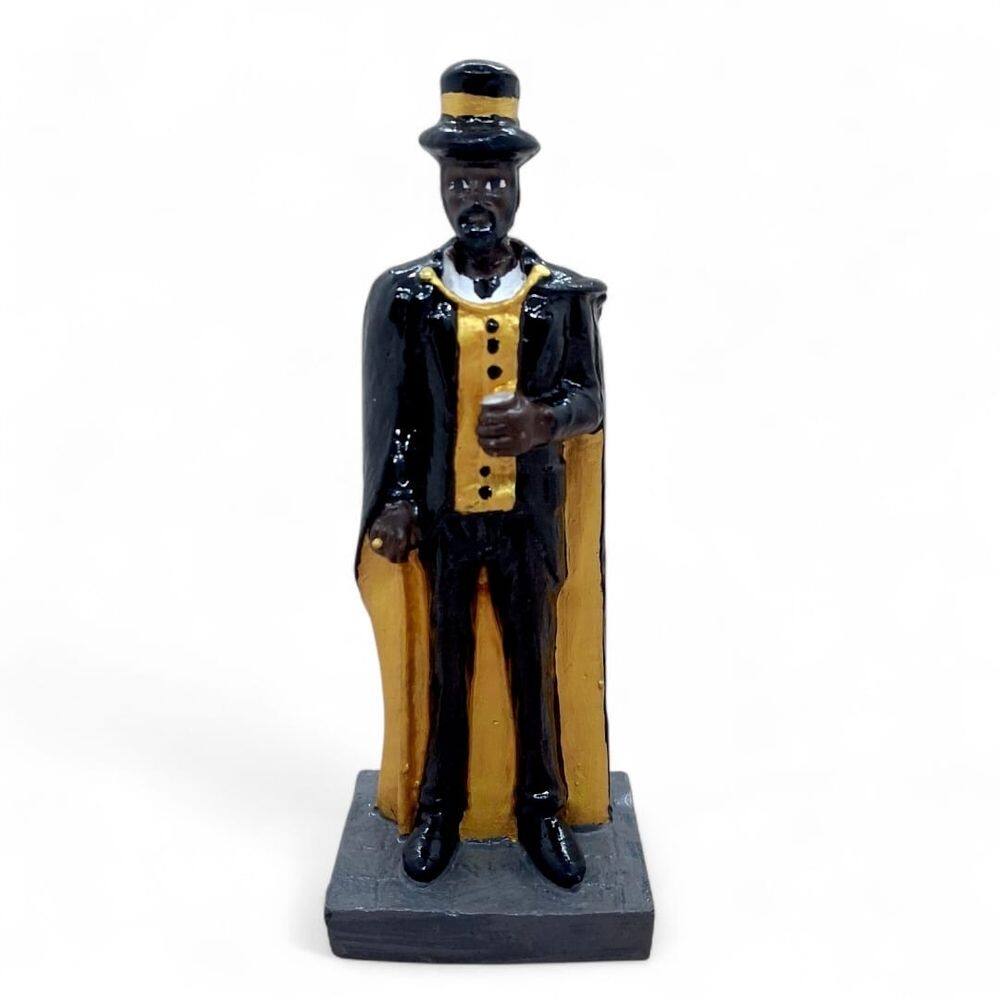 Estátua Exu Capa Preta Amarela Proteção nos Caminhos 16 cm