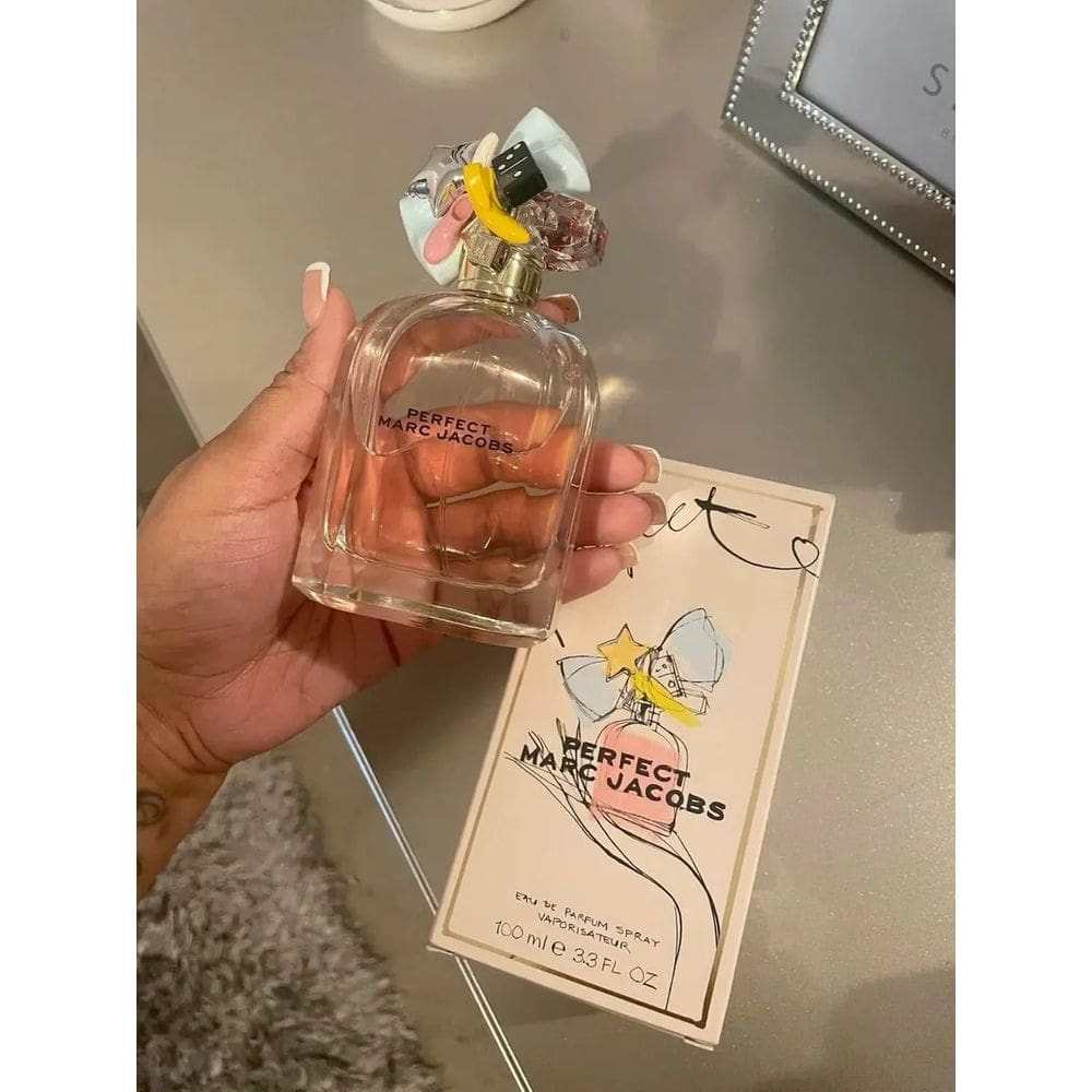 Perfume feminino Marc Jacobs Perfect Eau | Extra
