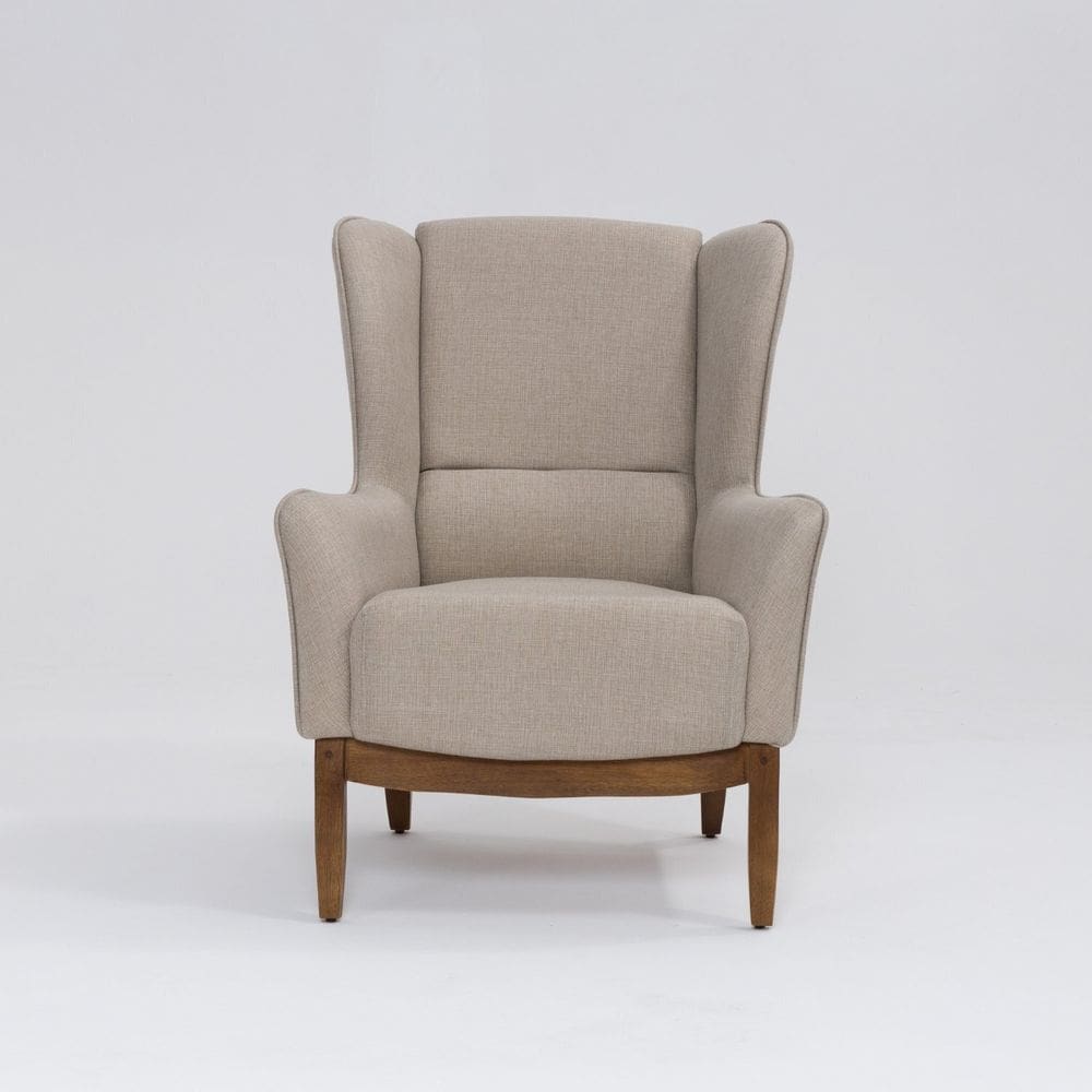 Poltrona para Sala de Estar Base em Madeira Milena Aveia