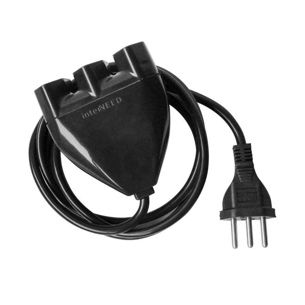 Extensão Axial 2P+T 10A 5,0M Preto Interneed
