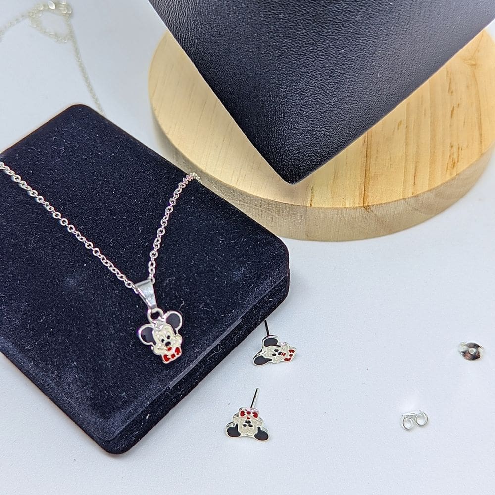 Kit Conjunto Colar e Brincos Antialérgico Infantil Meninas com Pingente Minnie ou Mickey Disney Kids Folheado a Prata