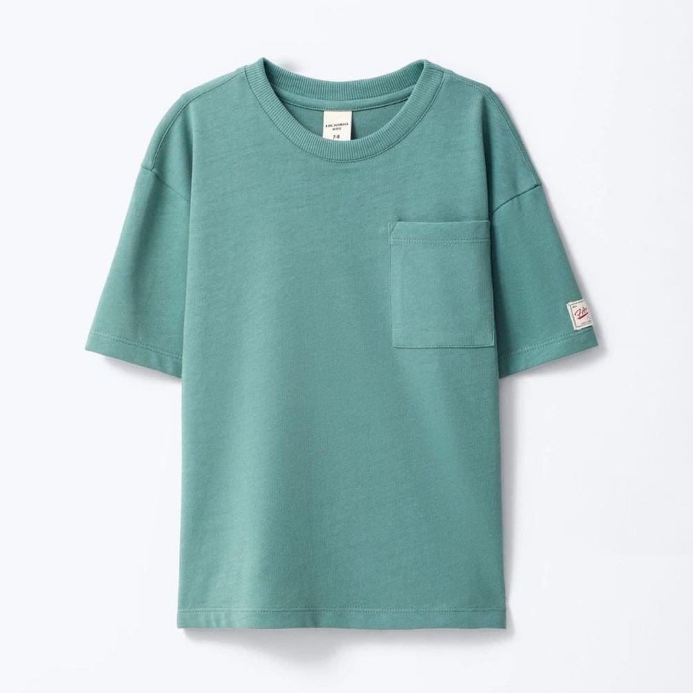 Camiseta Infantil Menino Oversized com Bolso Verde - Hering