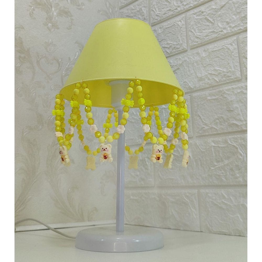 Abajur Para Mesa Luminária Infantil Urso Amarelo Pingentes