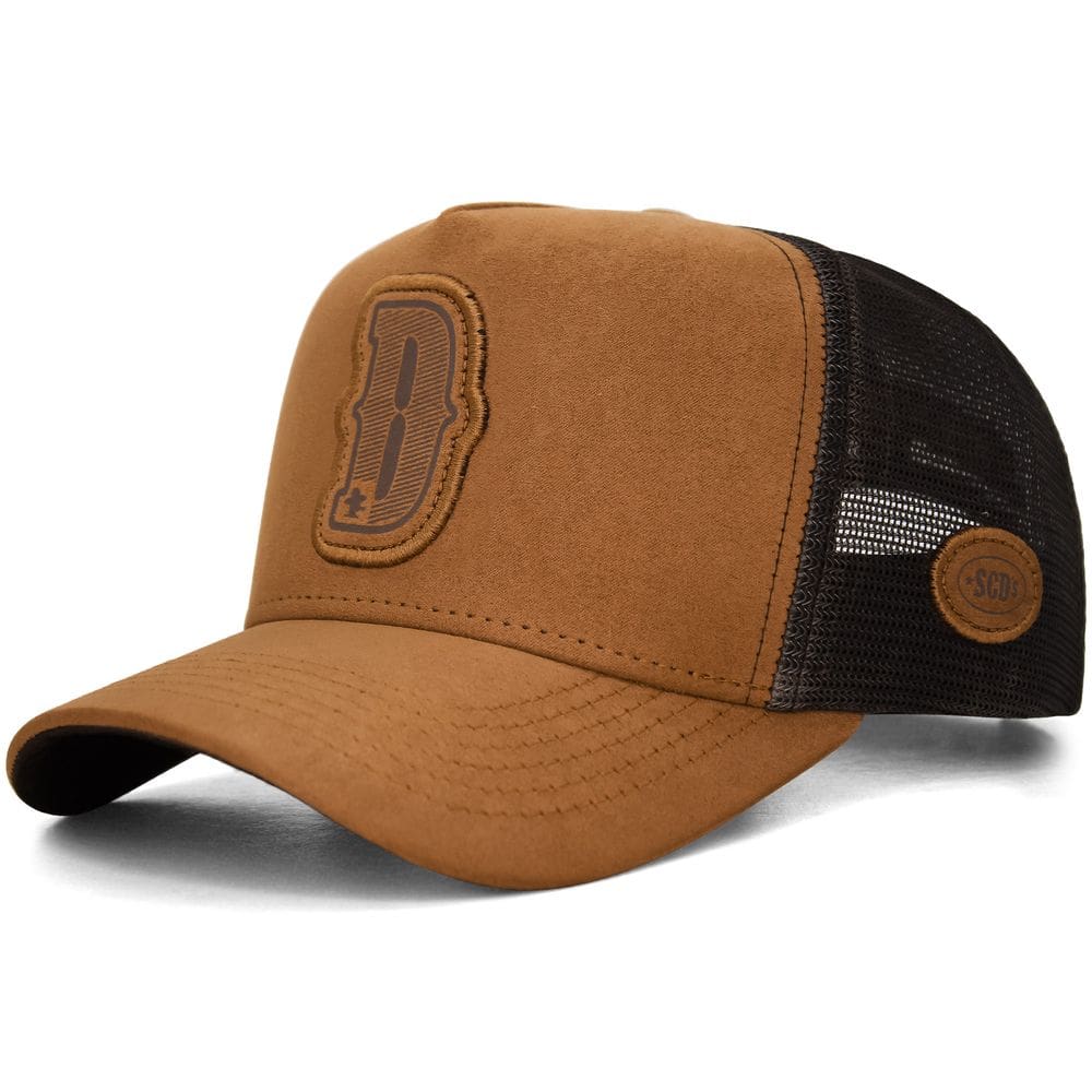 Boné Sacudido`s - Alfabeto Letra D - Marrom Ocre