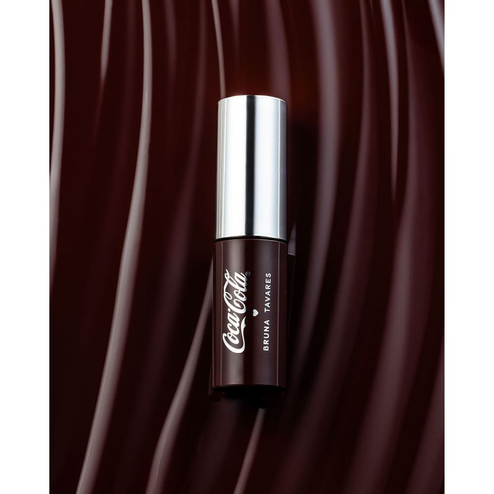 Óleo Labia Coca Cola - Bruna Tavares