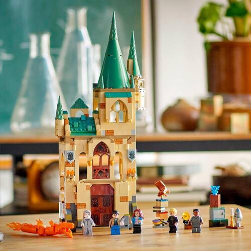 Lego Harry Potter Patio Hogwarts Resgate de Sirius 345 Pcs