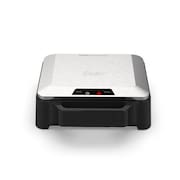 Sanduicheira Oster OSAN500 1000W Chapas Antiaderentes Alça Isotérmica Porta-fio Inox